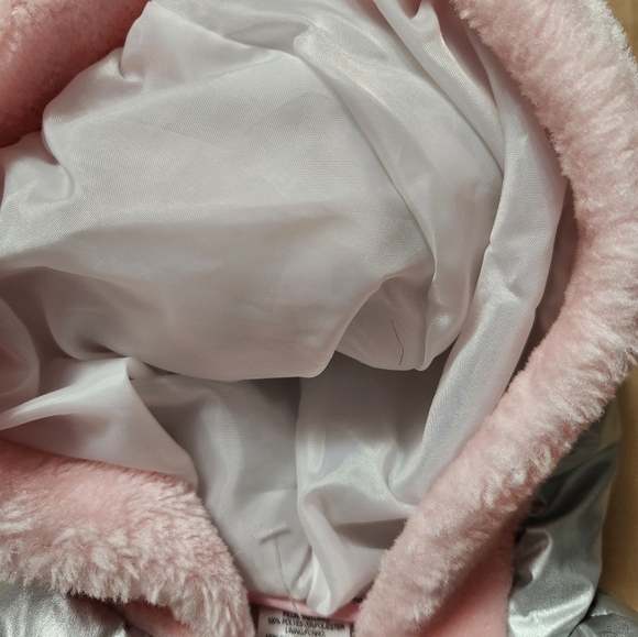 Girls Little Lass‎ quilted puffer vest size 2T - Picture 3 of 11